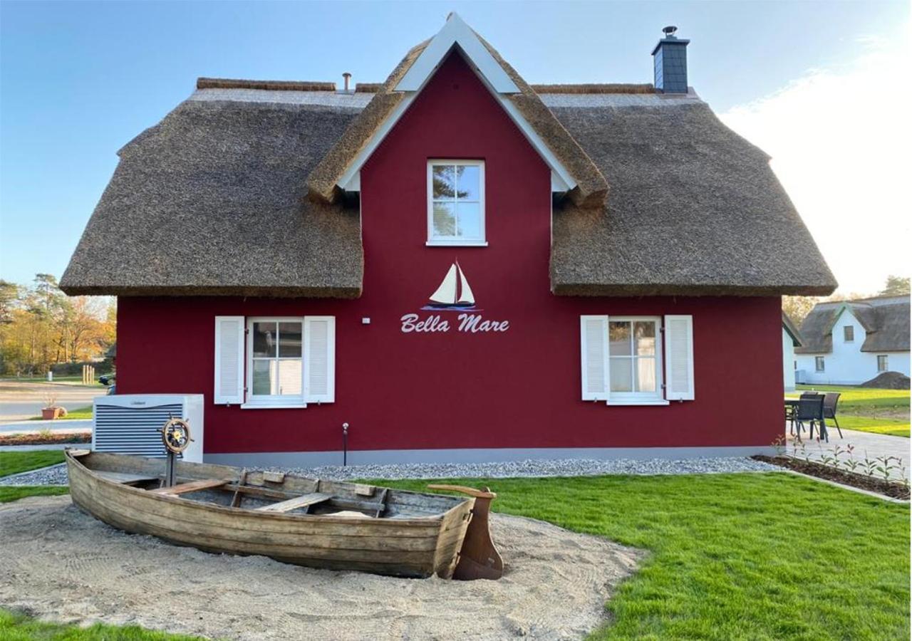 Modernes Reetdach-Ostseeferienhaus Bella Mare, Insel Usedom Mit Sauna, Kamin & Sonnenterrasse Zirchow Exteriör bild